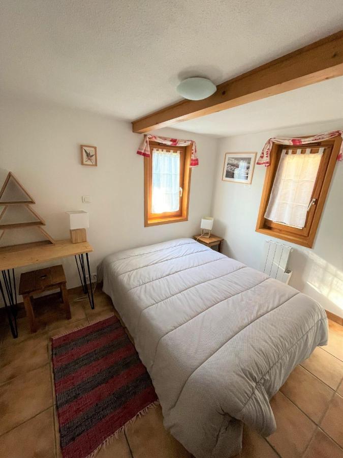"Chalet Les Aravis" Chalet Et Appartements 르그랑보르낭 외부 사진